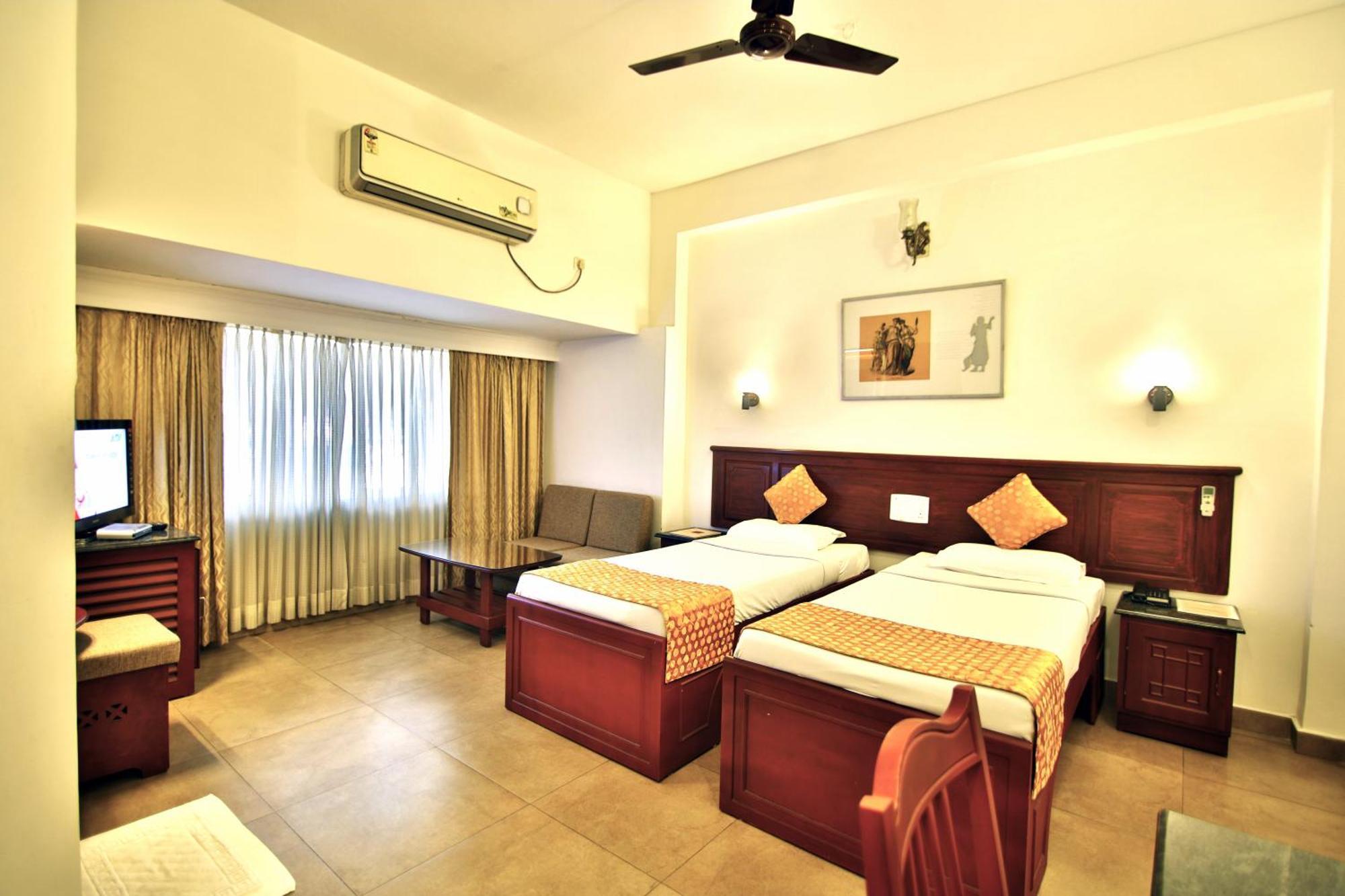 Hotel Aida Kottayam Exterior foto