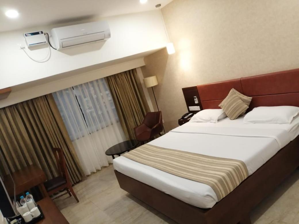 Hotel Aida Kottayam Exterior foto
